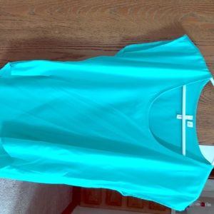Short sleeve top